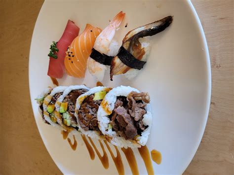 California sushi and teriyaki - All bento box served with shrimp, tempura (1), vegetable tempura (3), CA roll (5), steamed rice and salad. Sushi & Tempura Bento $11.45. Sushi & Gyozo Bento $10.95. Teriyaki Chicken Box $9.95. Teriyaki Beef Box $10.50. 
